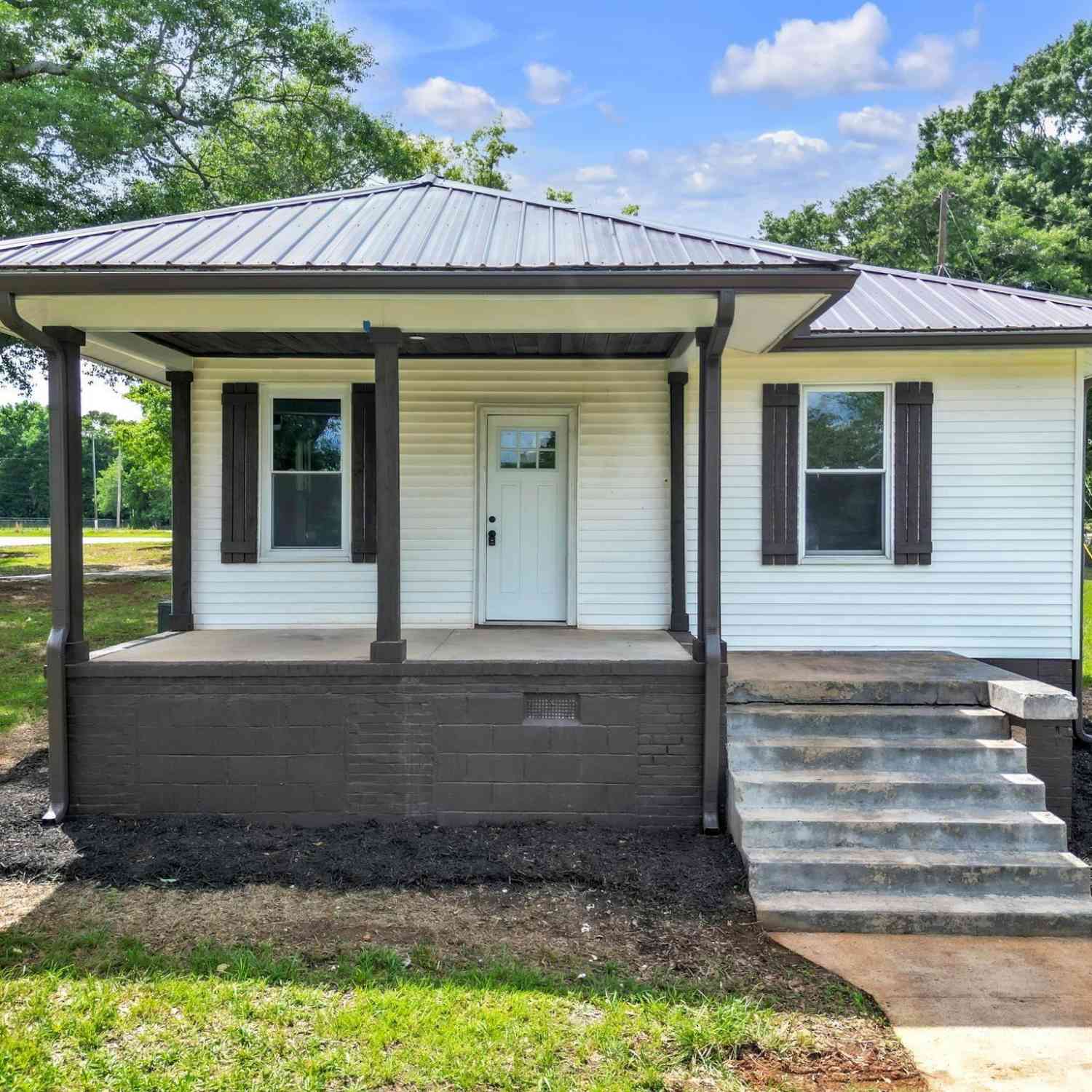 Homes For Sale - 301 Anderson<br/> Anderson County, Pelzer, SC 29669