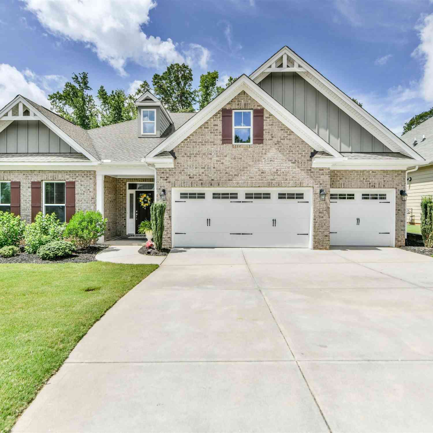 Homes For Sale - 14 Guernsey<br/> Greenville County, Fountain Inn, SC 29644