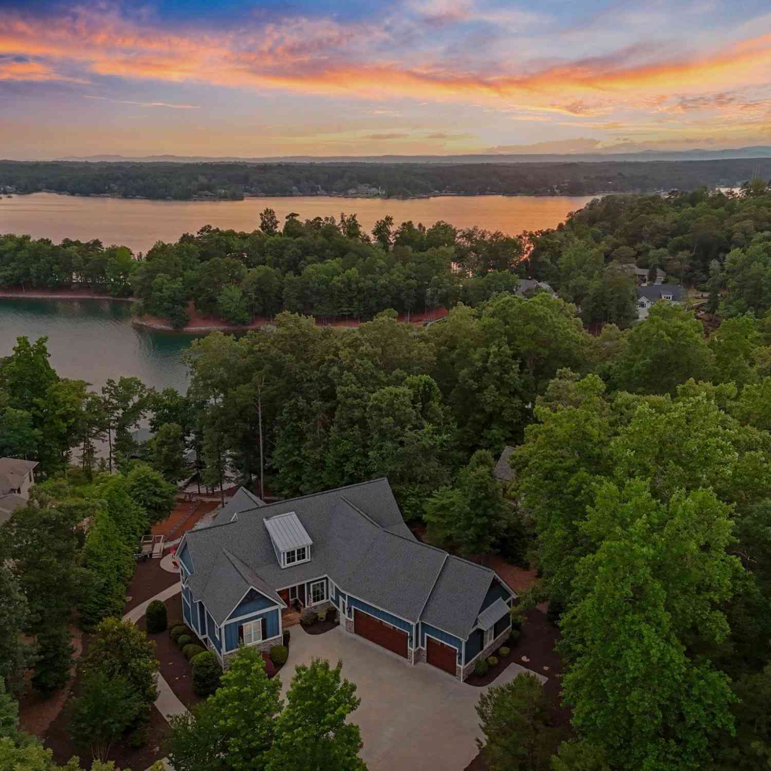 Homes For Sale - 600 Coleridge<br/> Seneca, SC 29672