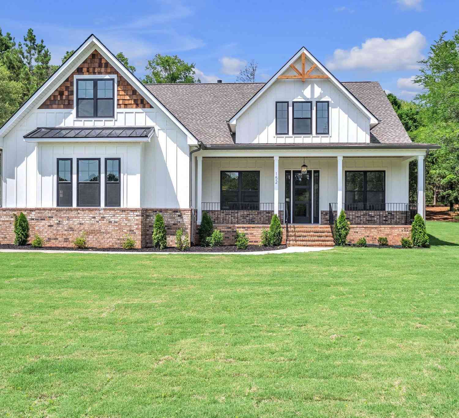 Homes For Sale - 152 Hickory<br/> Williamston, SC 29697