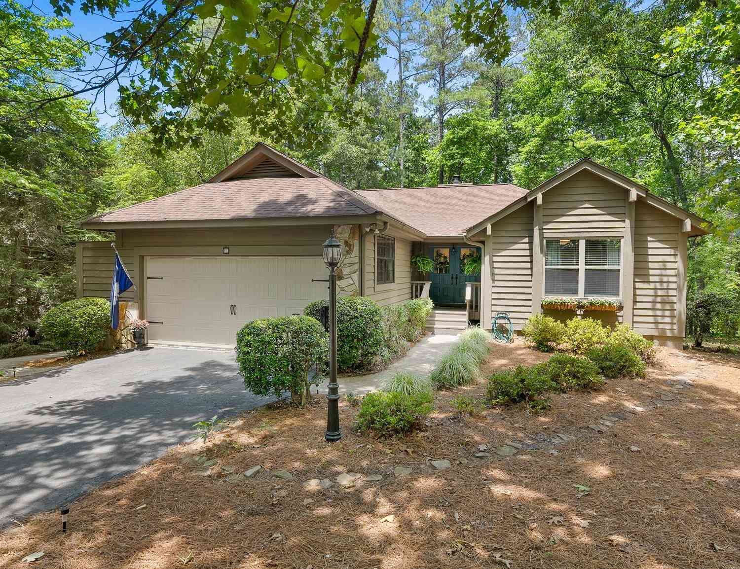 Homes For Sale - 11 Pine Garden Way<br/> Salem, SC 29676