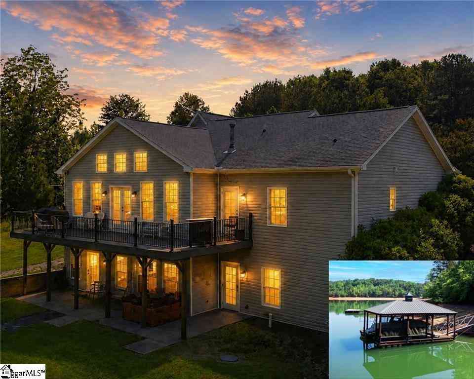 Homes For Sale - 109 Martins Pointe<br/> Seneca, SC 29678