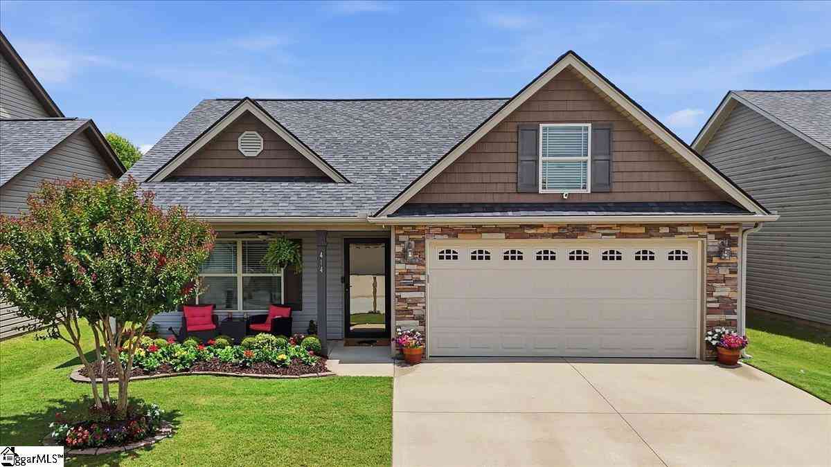 Homes For Sale - 414 Aniken<br/> Boiling Springs, SC 29316