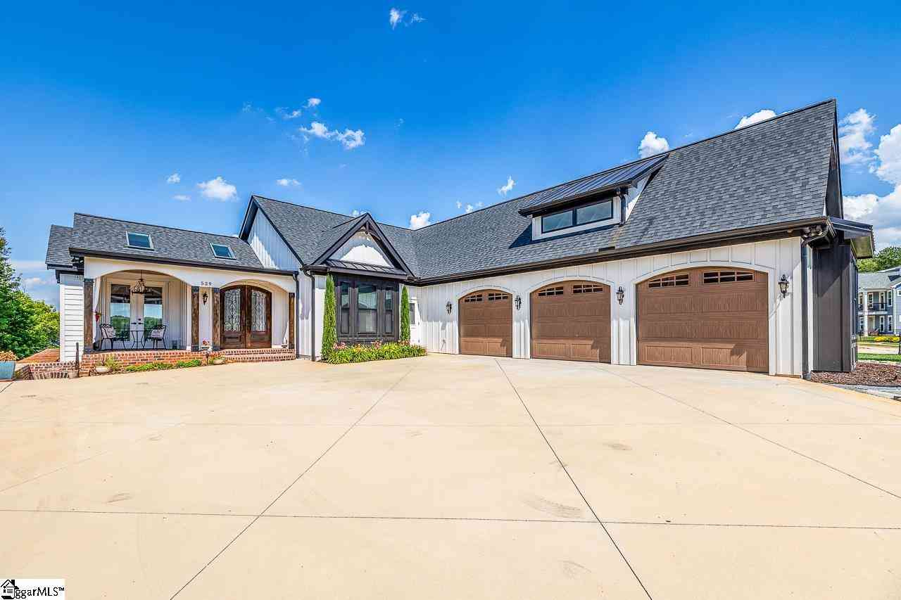 Homes For Sale - 529 Coolwater<br/> Greenville County, Taylors, SC 29687
