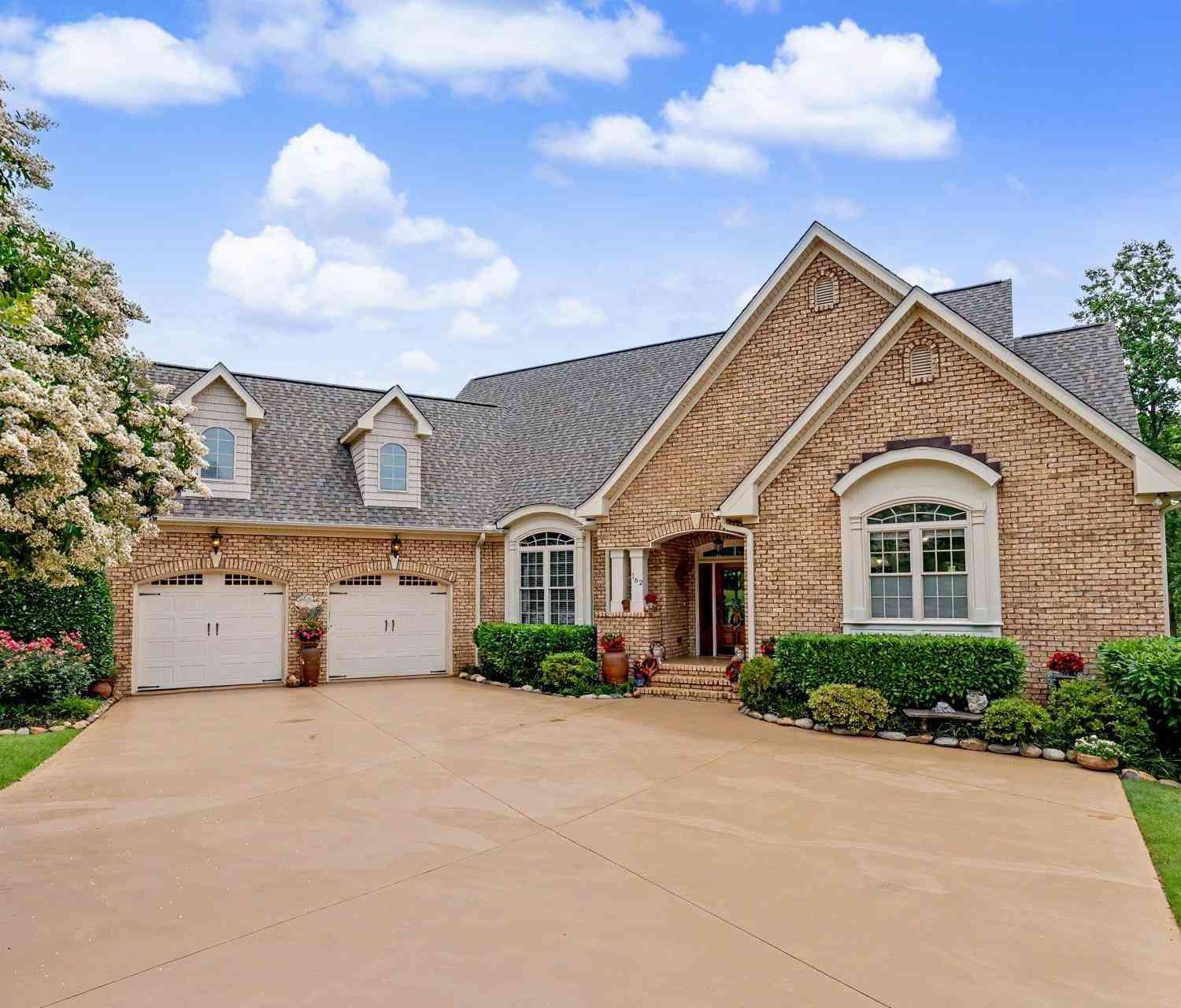 Homes For Sale - 162 Tully<br/> Anderson, SC 29621