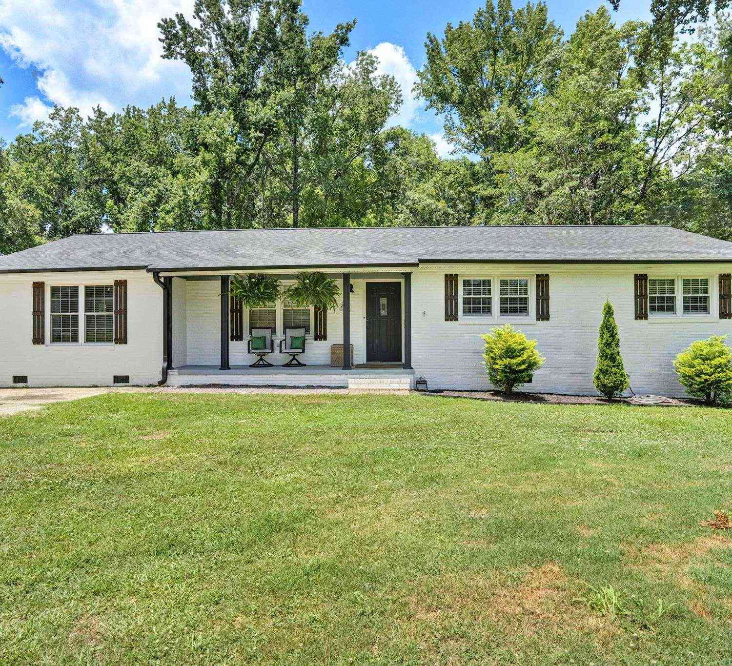 Homes For Sale - 273 Sunset<br/> Clinton, SC 29325