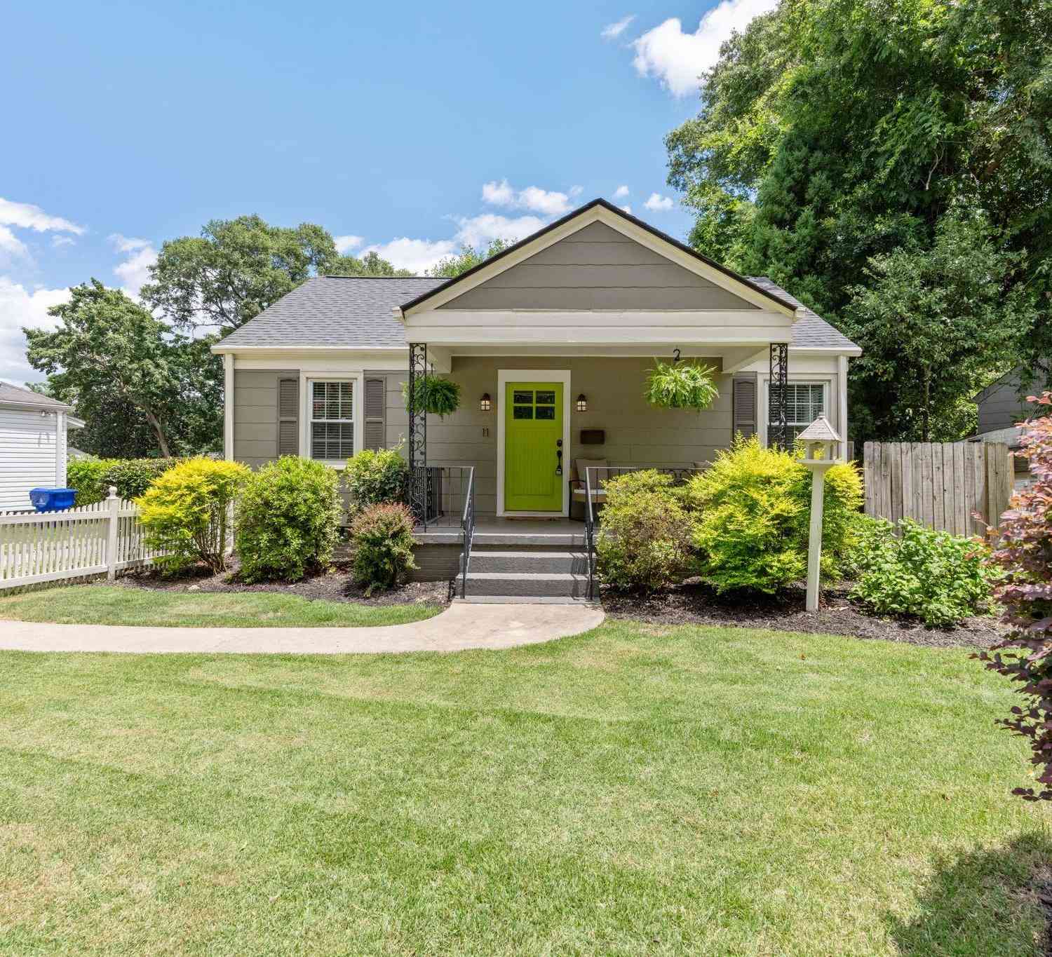 Homes For Sale - 11 Tabor<br/> Greenville County, Greenville, SC 29609