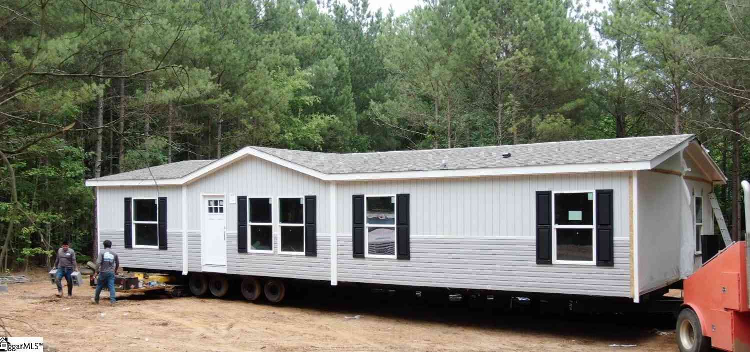 Mobile Home For Sale - 151 Cedar Grove Church<br/> Laurens, SC 29360