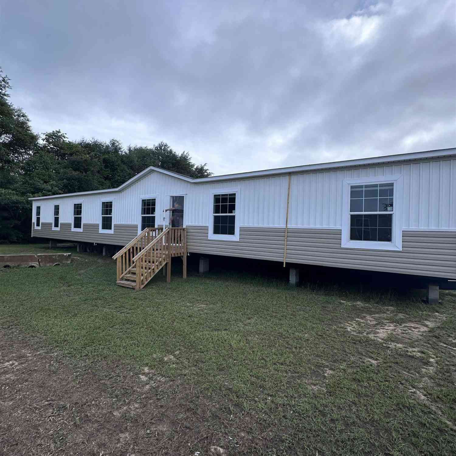 Mobile Home For Sale - 197 Cameron<br/> Pickens, SC 29671