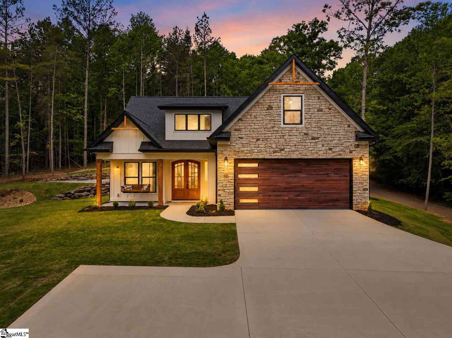 Homes For Sale - 119 S Shore<br/> Fair Play, SC 29643
