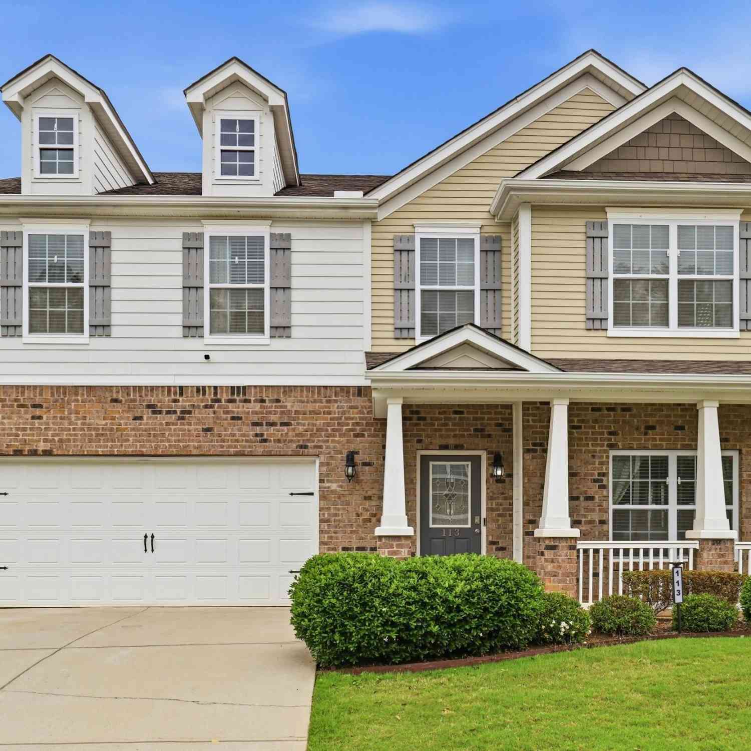 Homes For Sale - 113 Hartwood Lake<br/> Greer, SC 29650