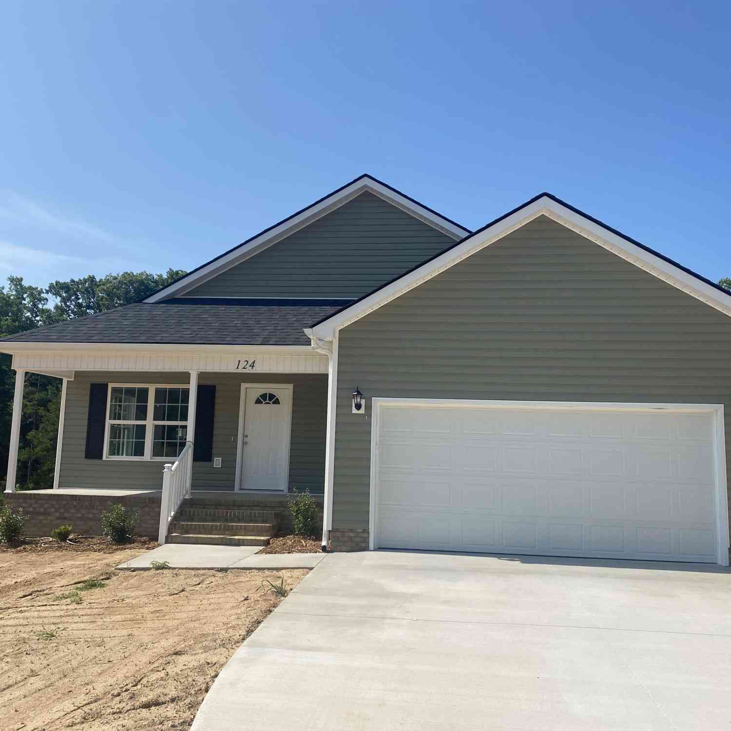 Homes For Sale - 124 Laura Jane<br/> Gray Court, SC 29645