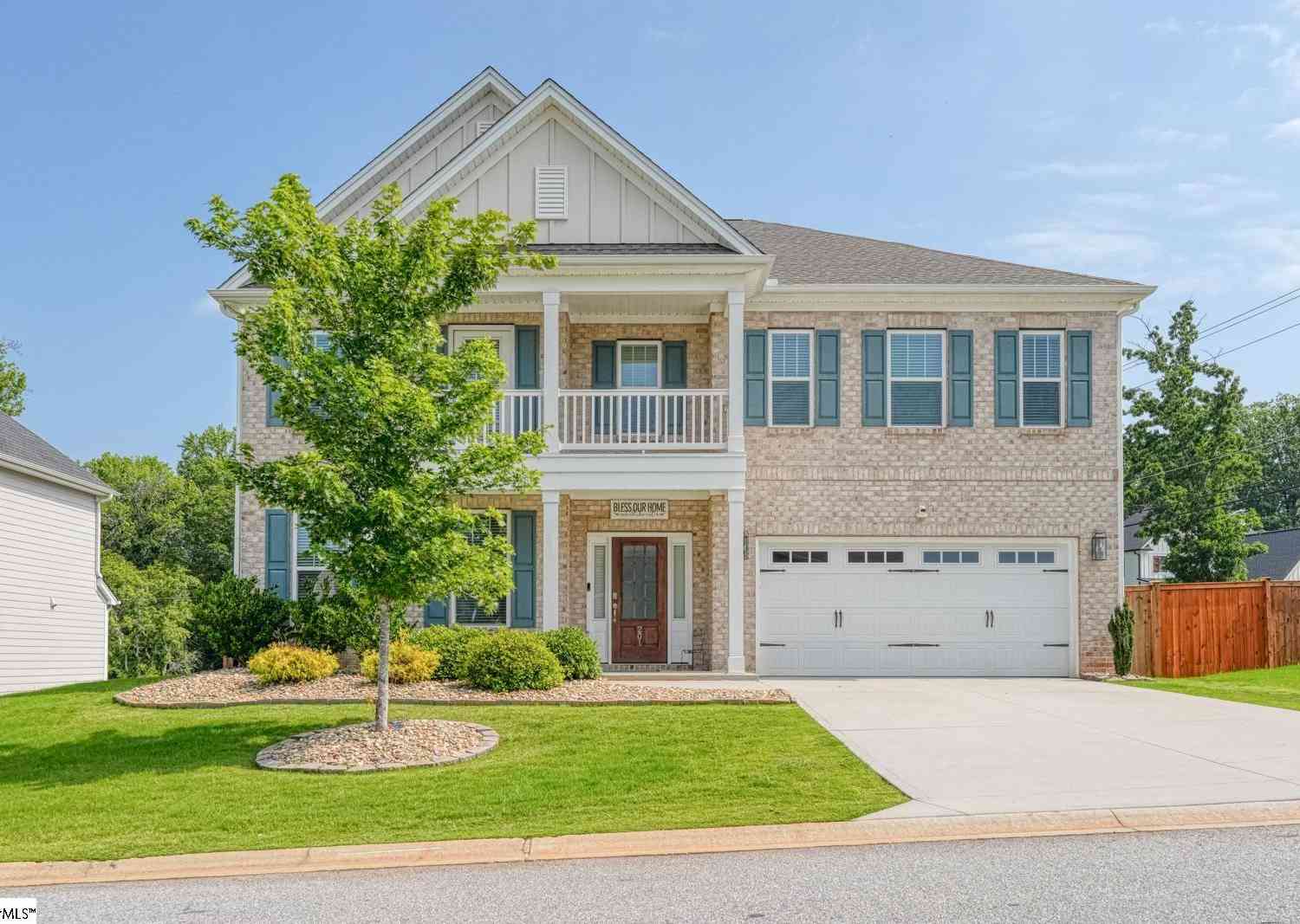 Homes For Sale - 201 Tyrian<br/> Greenville, SC 29607