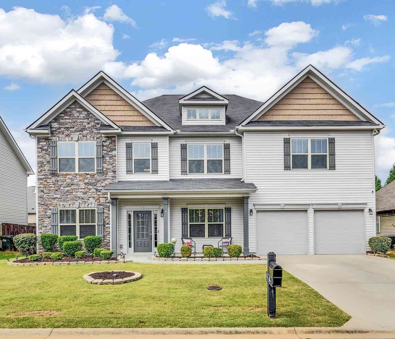 Homes For Sale - 3 Dunsborough<br/> Simpsonville, SC 29680