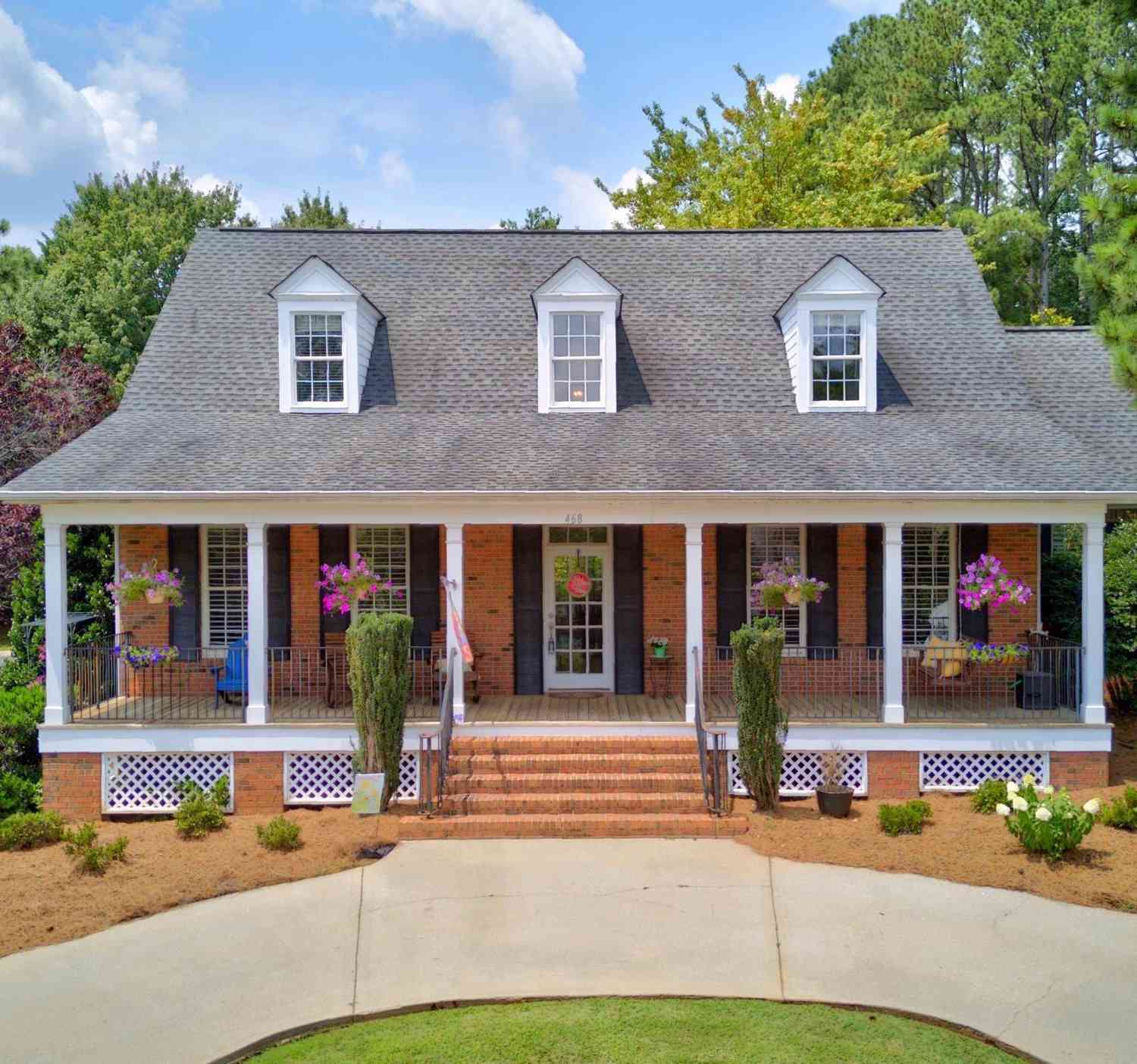 Homes For Sale - 468 S Oakley<br/> Spartanburg, SC 29301