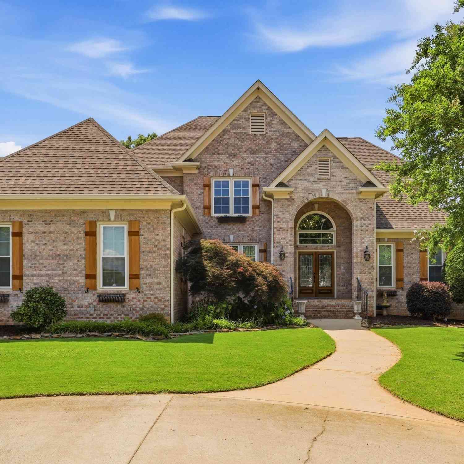 Homes For Sale - 2 Stonebrook Farm<br/> Greenville, SC 29615