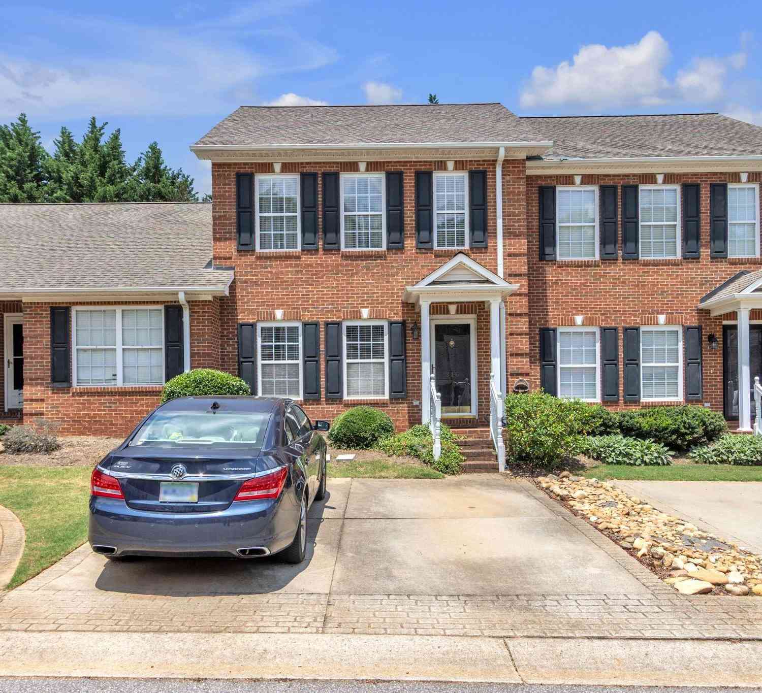 Townhouse For Sale - 316 Rexford<br/> Moore, SC 29369