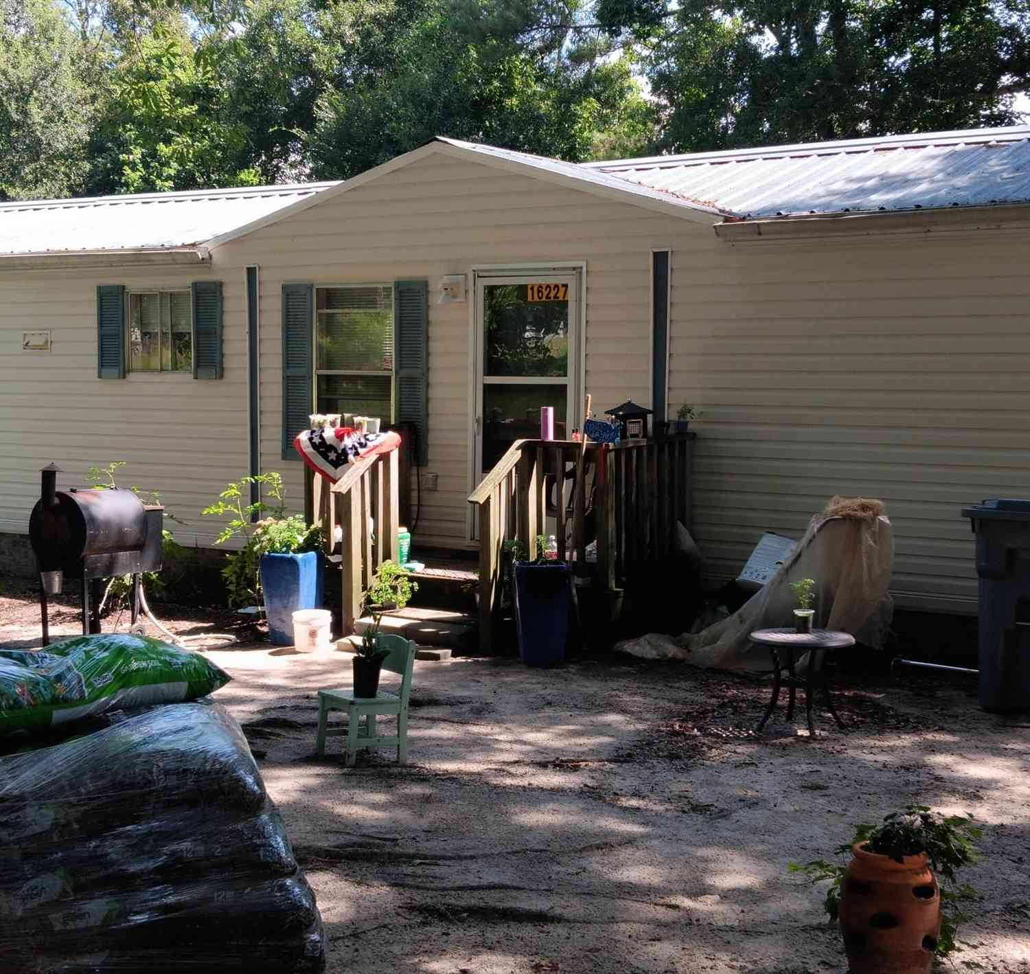 Mobile Home For Sale - 16227 Highway 25<br/> Laurens County, Ware Shoals, SC 29692