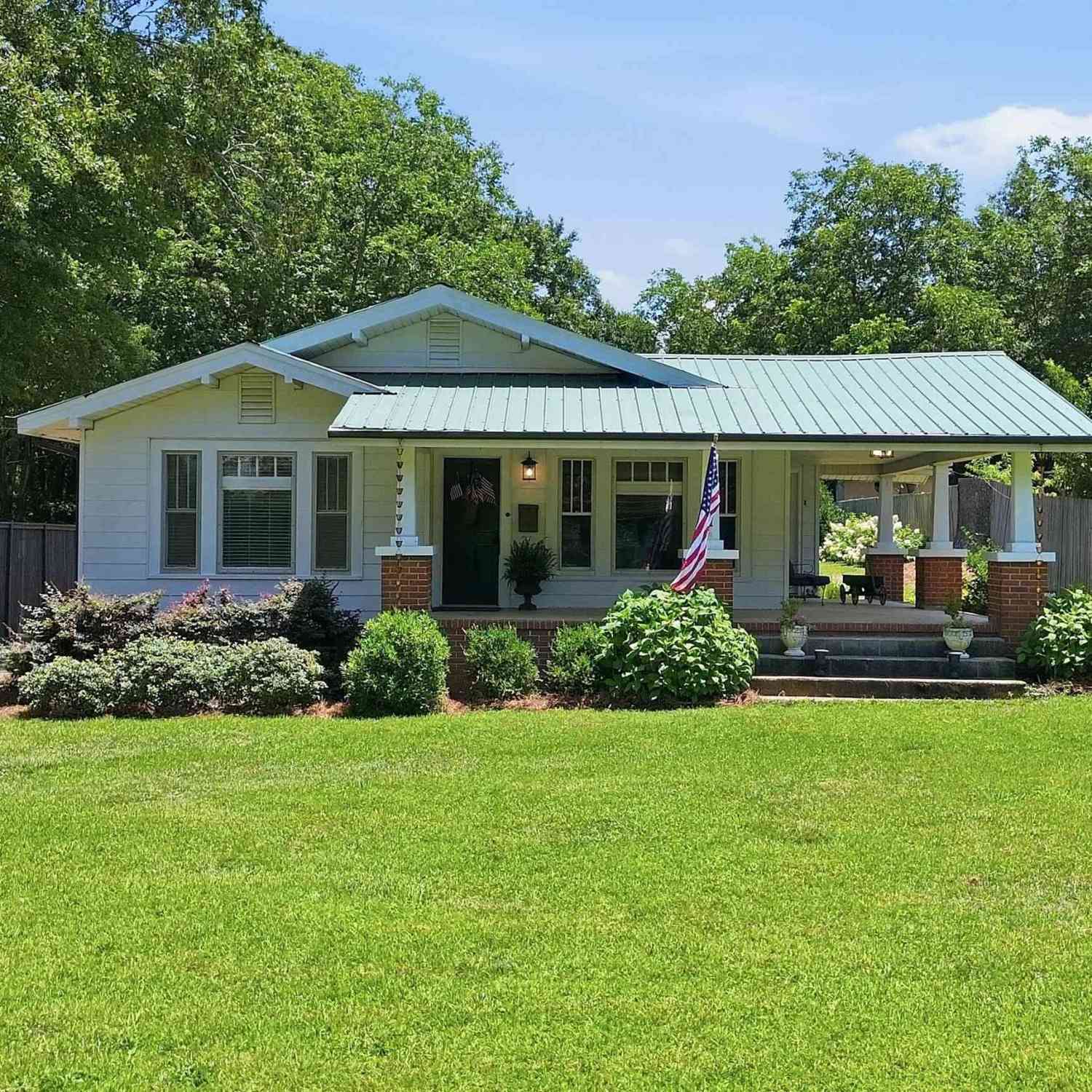 Homes For Sale - 722 Saluda Dam<br/> Pickens County, Easley, SC 29640