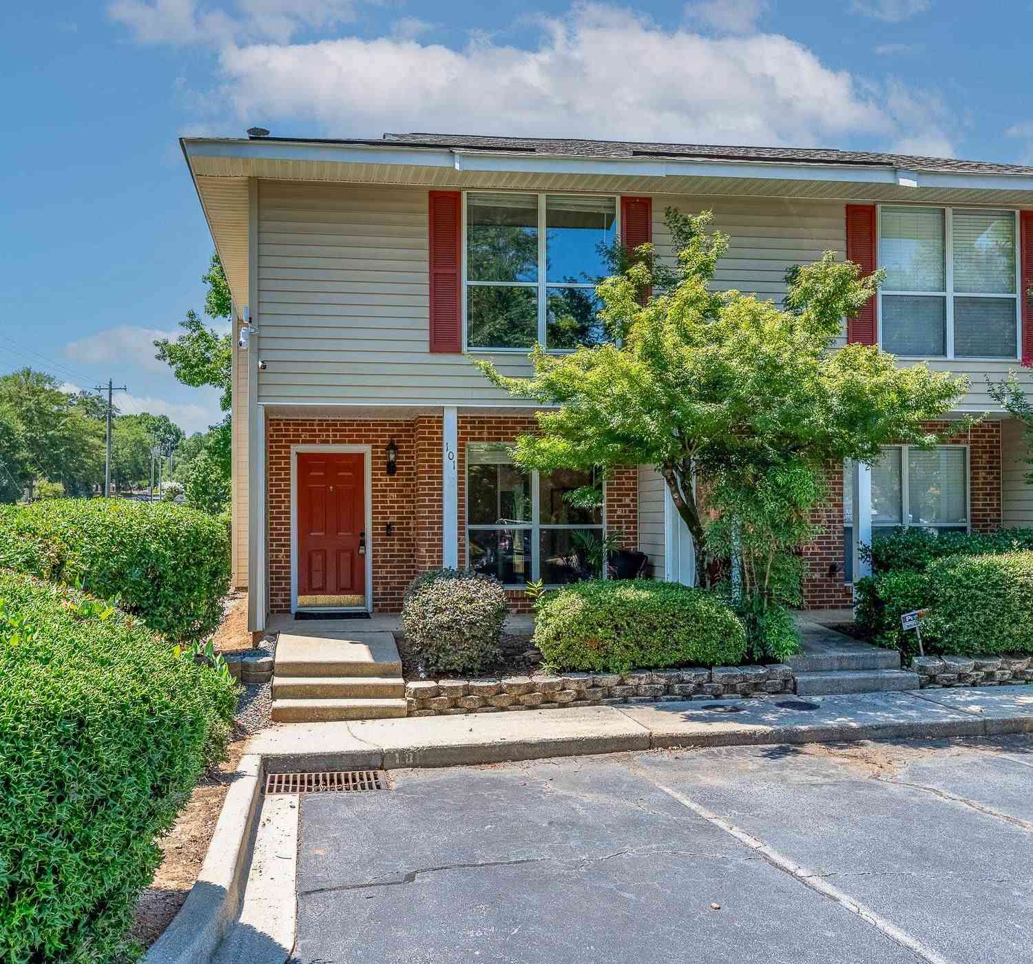 Townhouse For Sale - 309 Miller<br/> Mauldin, SC 29662