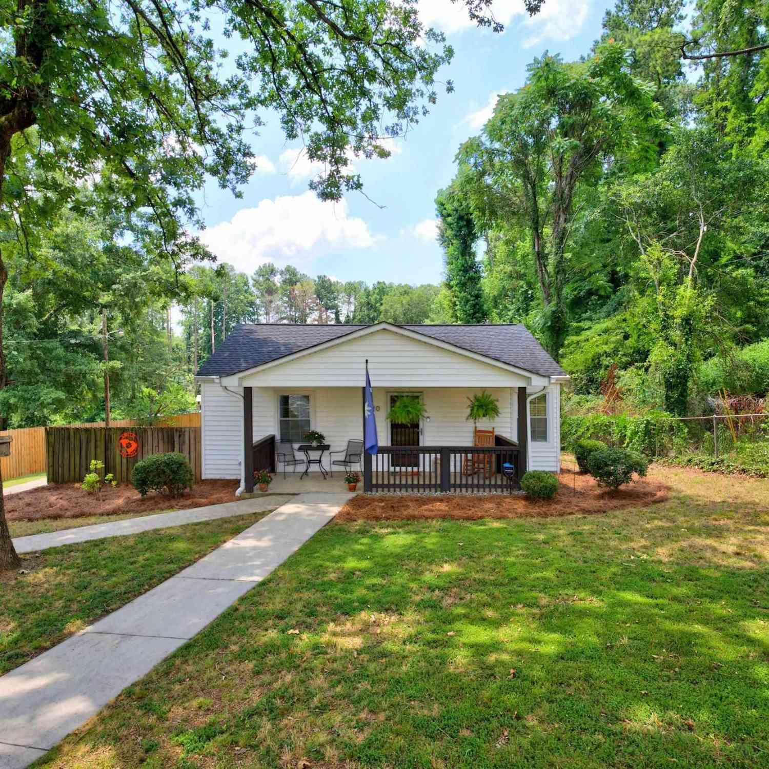 Homes For Sale - 1020 Jacobs<br/> Greenville County, Greenville, SC 29605
