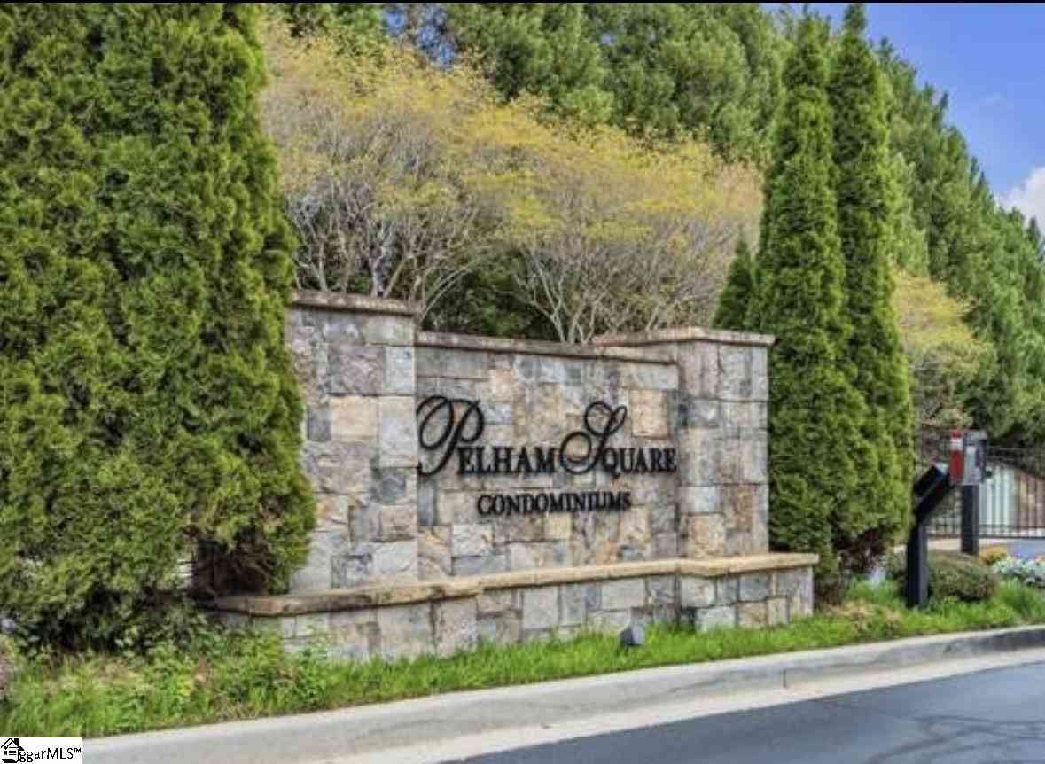 Condo For Sale - 1007 Pelham Square<br/> Greer, SC 29650