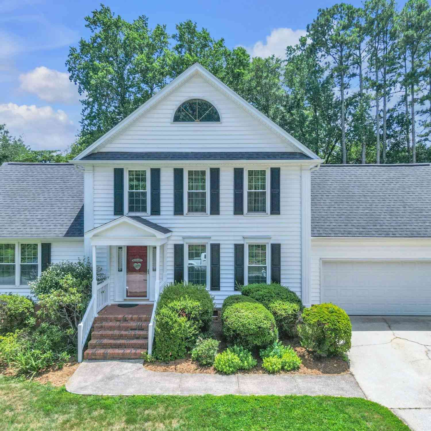 Homes For Sale - 518 Windward<br/> Greer, SC 29650