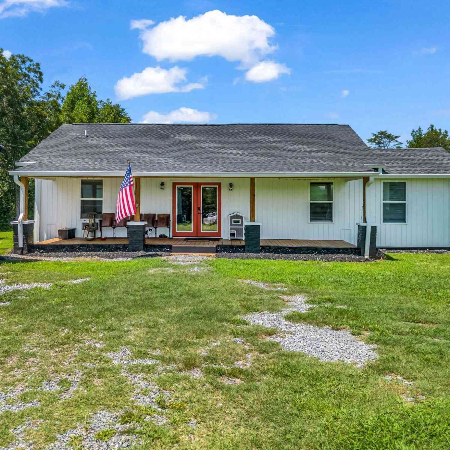Homes For Sale - 605 Hollis<br/> Ellenboro, NC 28040