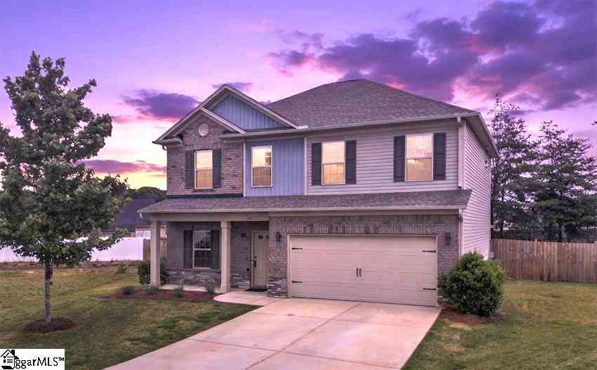 Homes For Sale - 524 Marathon<br/> Boiling Springs, SC 29316