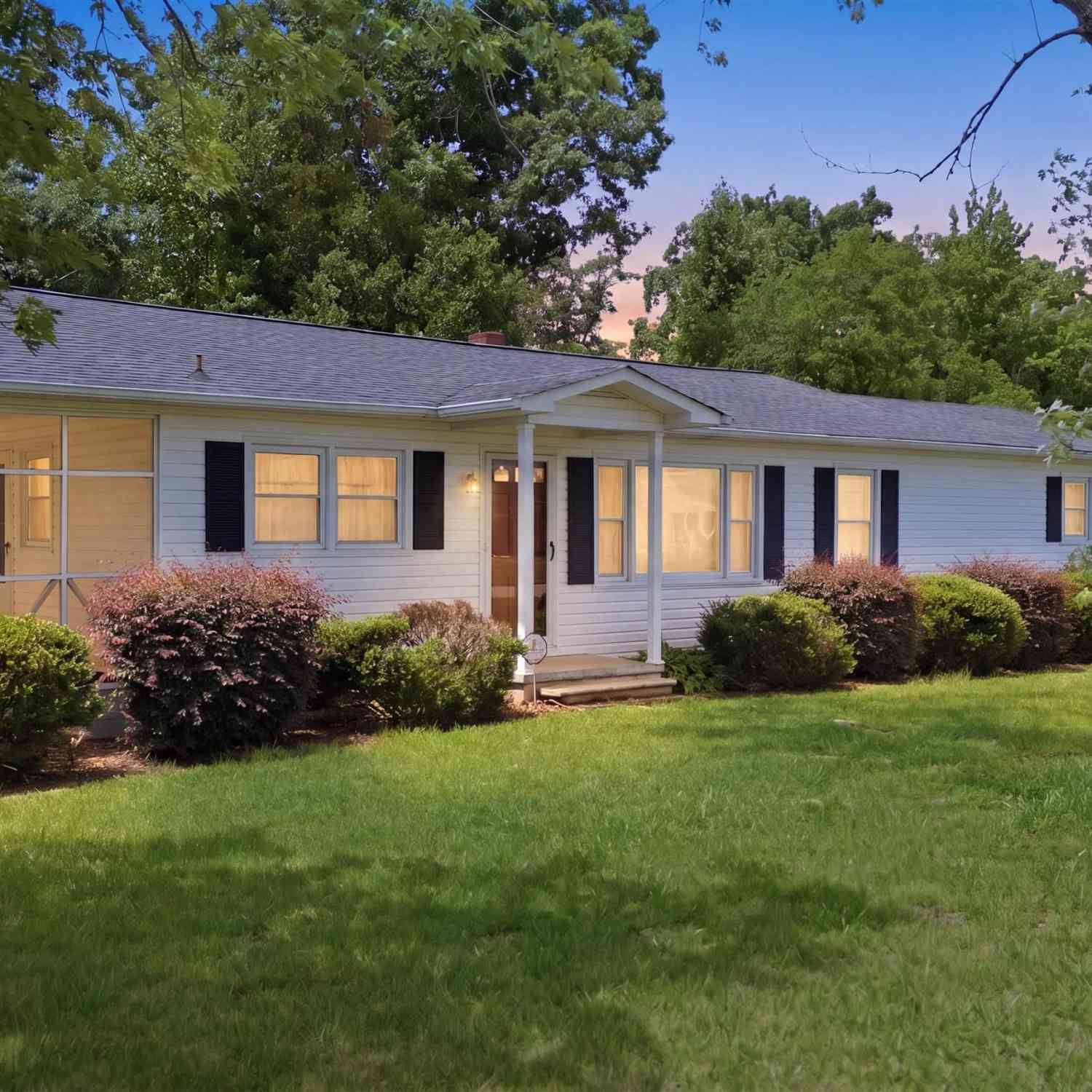 Homes For Sale - 503 Cooley Springs School<br/> Chesnee, SC 29323