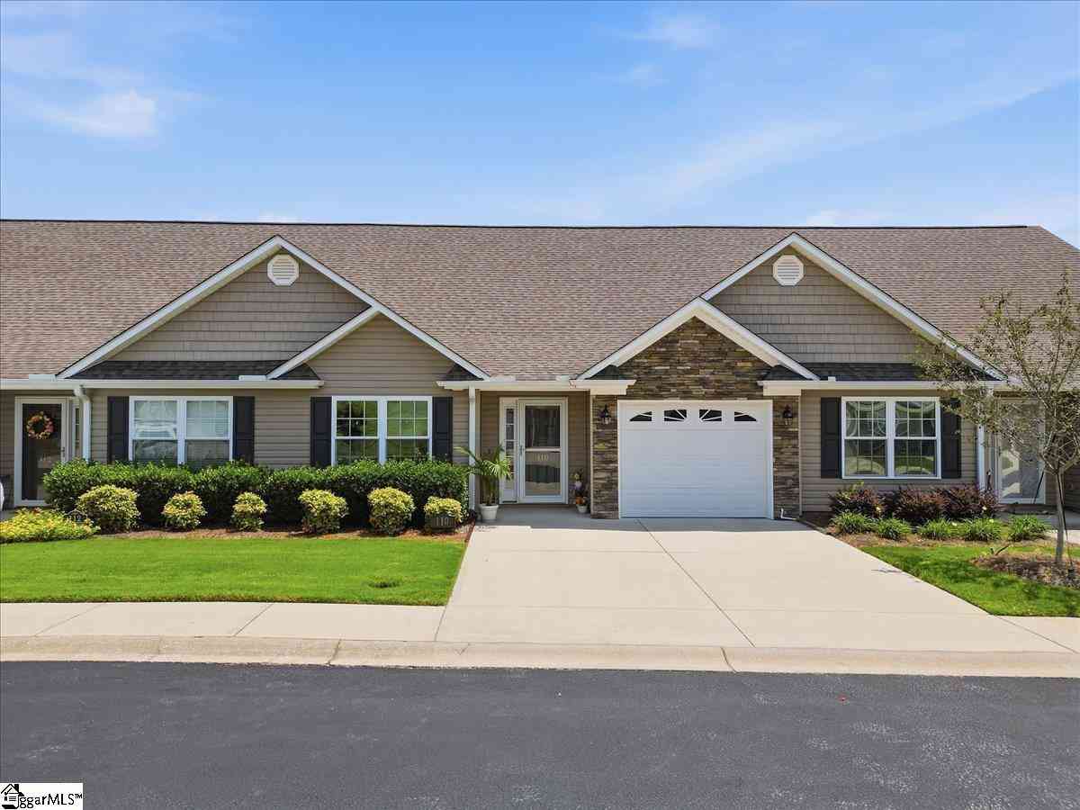 Townhouse For Sale - 110 Shalom<br/> Greenville County, Simpsonville, SC 29681