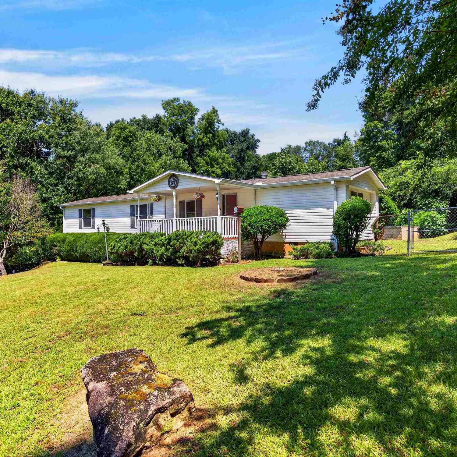 Mobile Home For Sale - 538 Old Hunts Bridge<br/> Greenville, SC 29617