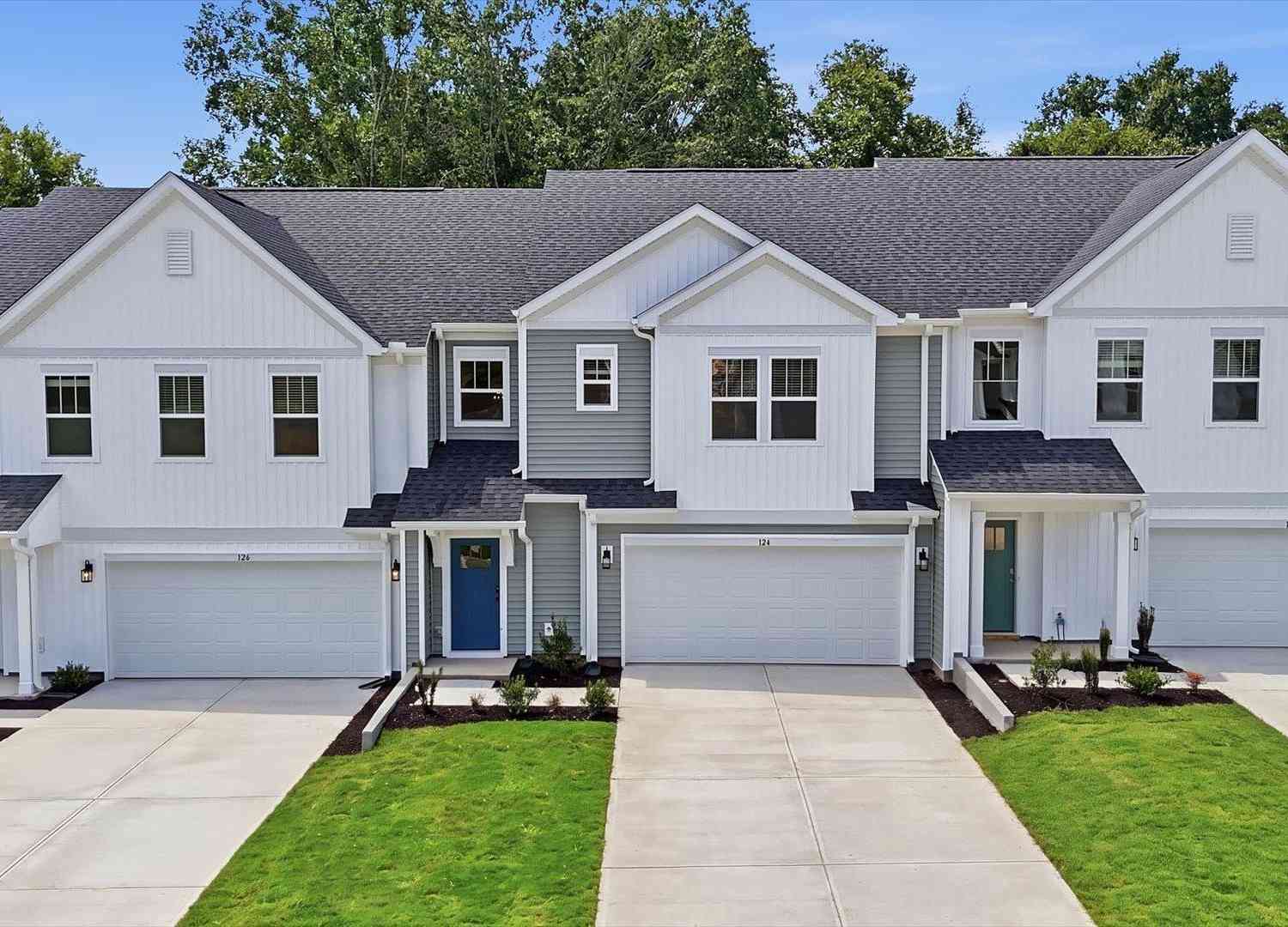 Townhouse For Sale - 124 Silo Ridge<br/> Anderson, SC 29621