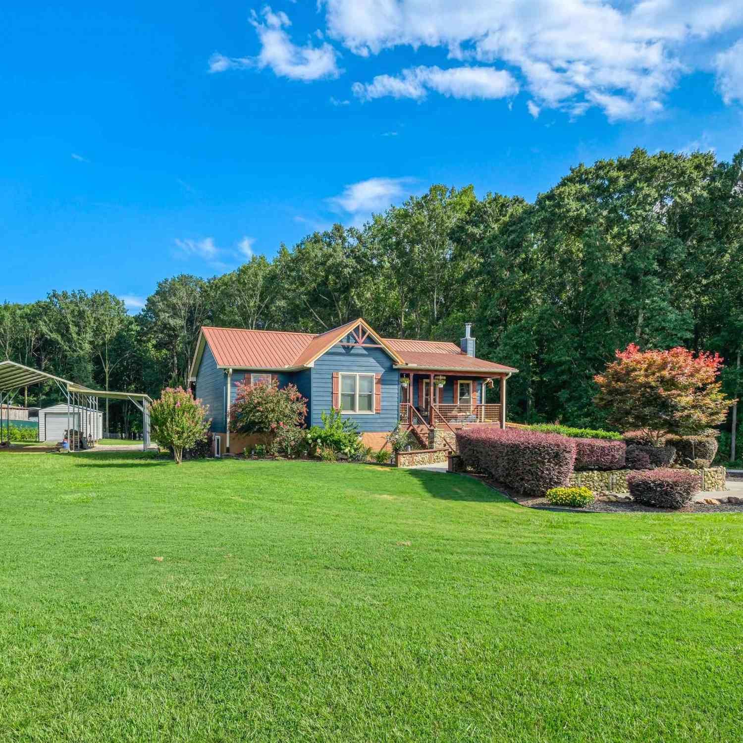 Homes For Sale - 2625 Old Dobbins Bridge<br/> Anderson County, Townville, SC 29689