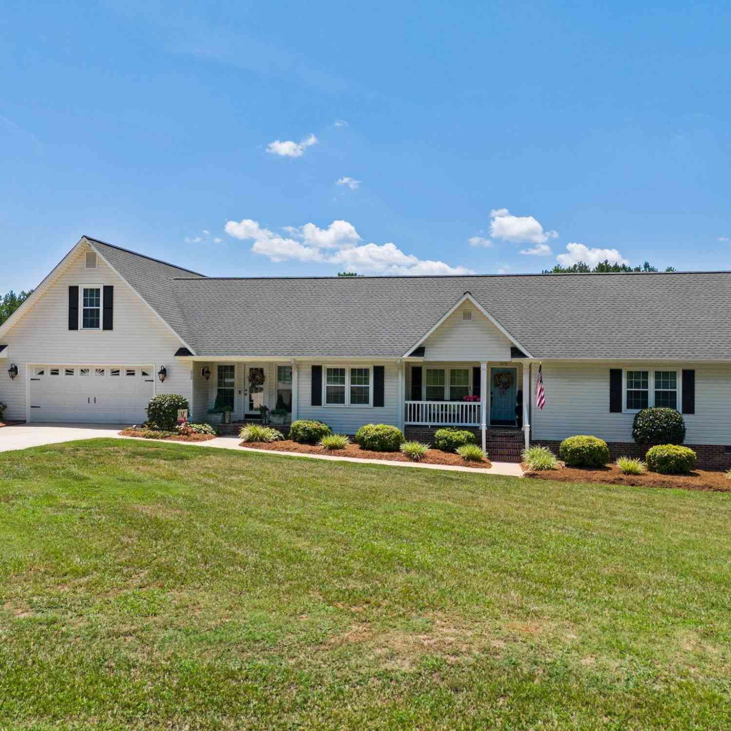 Homes For Sale - 670 Old Mill<br/> Campobello, SC 29322