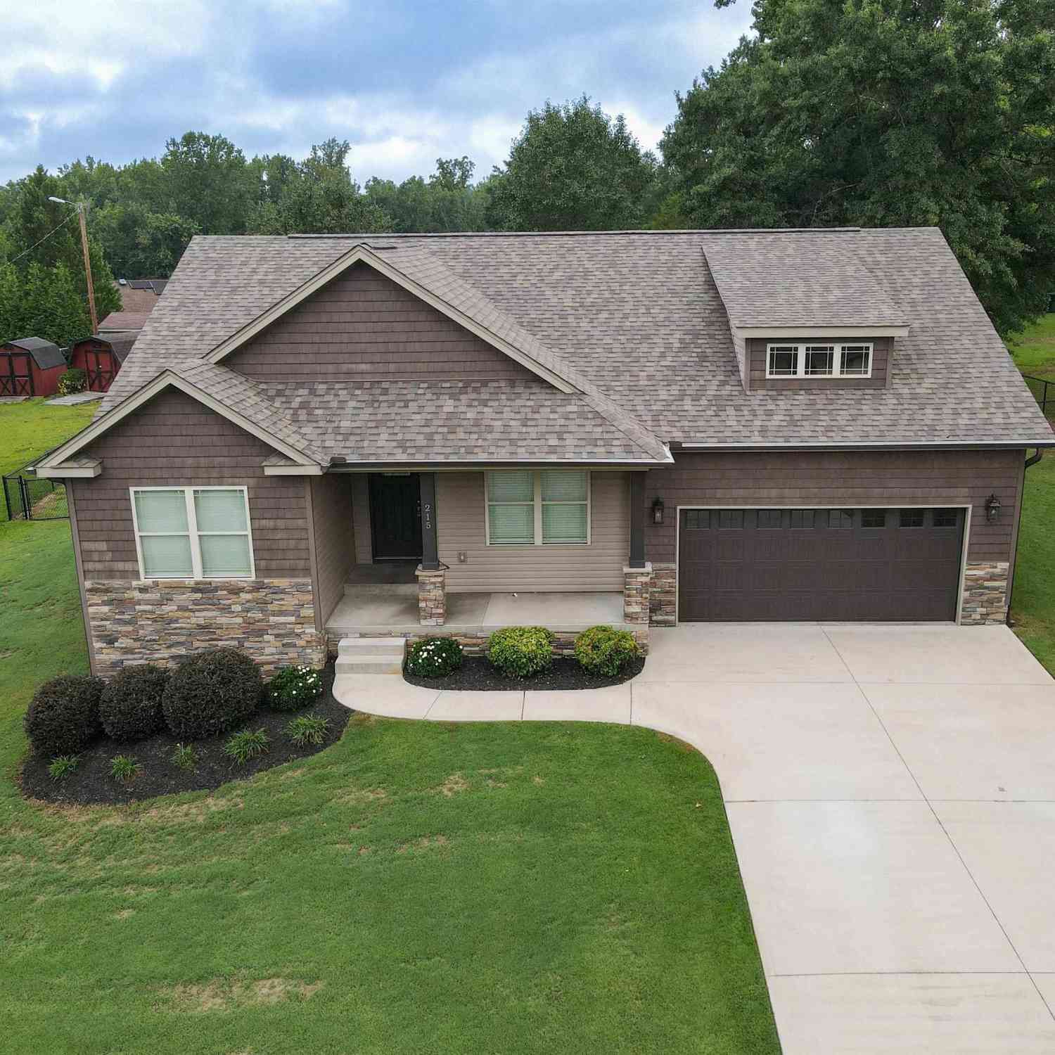 Homes For Sale - 215 Zoar Heights<br/> Greer, SC 29651