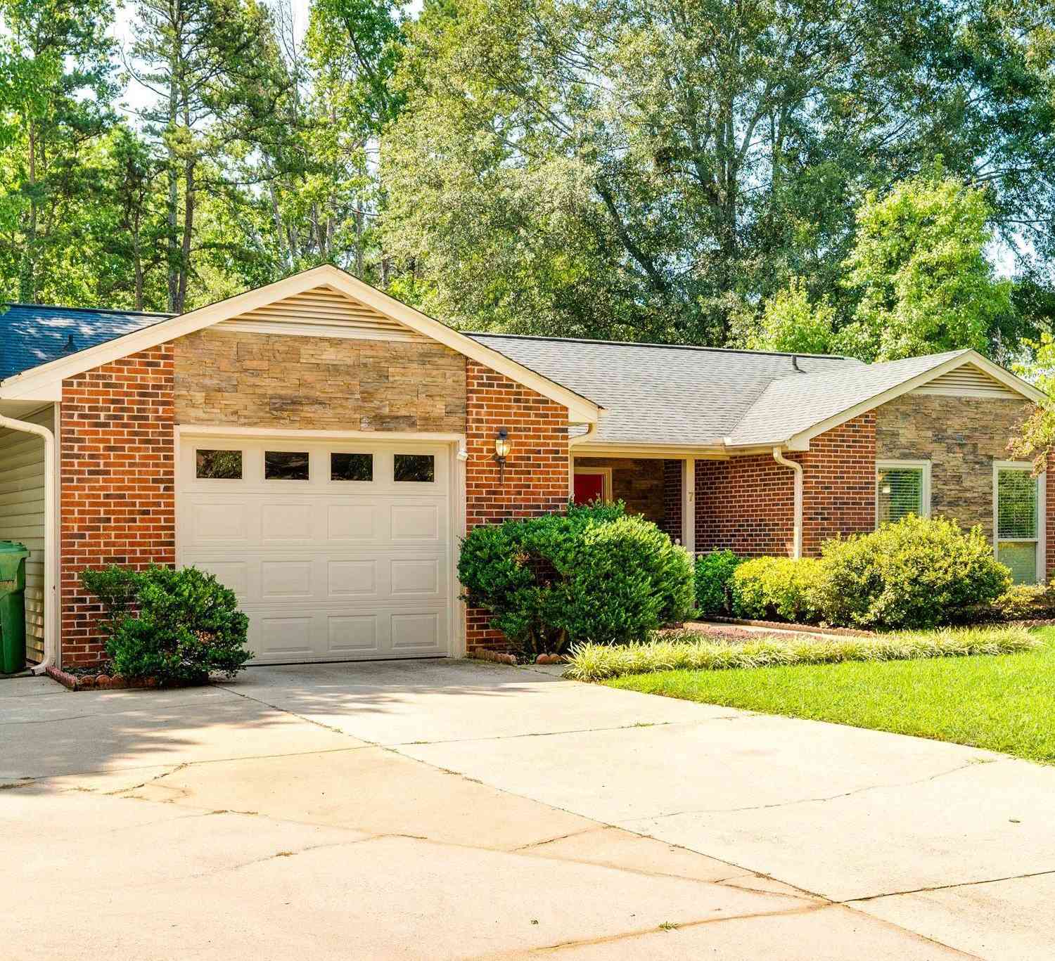 Homes For Sale - 7 Clearfield<br/> Greenville County, Greenville, SC 29607