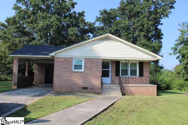 Homes For Sale - 86 Grove<br/> Laurens County, Clinton, SC 29325