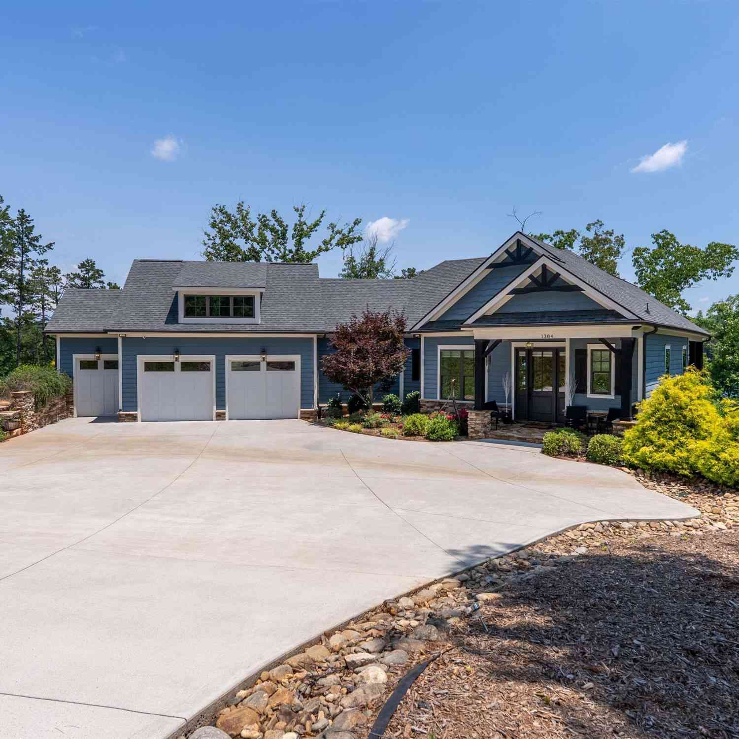 Homes For Sale - 1384 Harbor Ridge<br/> Oconee County, Seneca, SC 29672