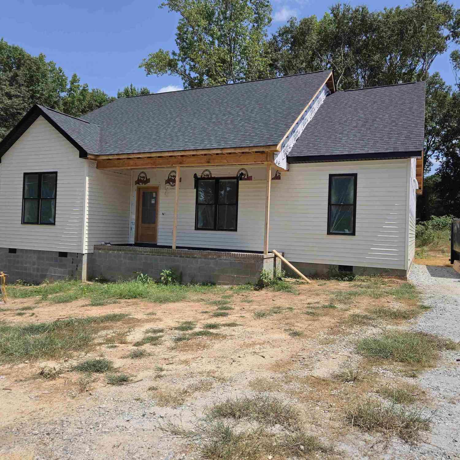 Homes For Sale - 121 Cool Meadows<br/> Anderson County, Piedmont, SC 29673