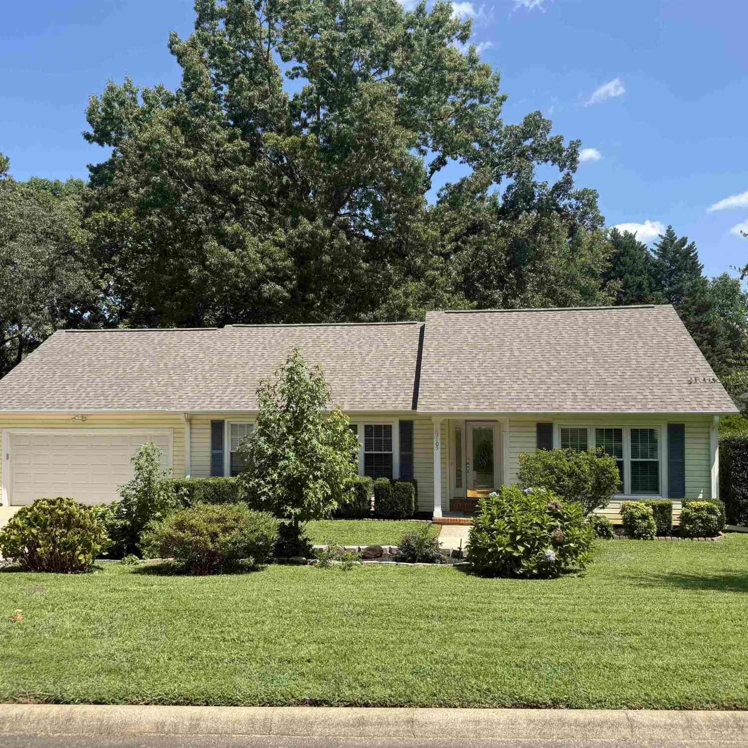 Homes For Sale - 105 Hitching Post<br/> Greenville County, Greenville, SC 29615