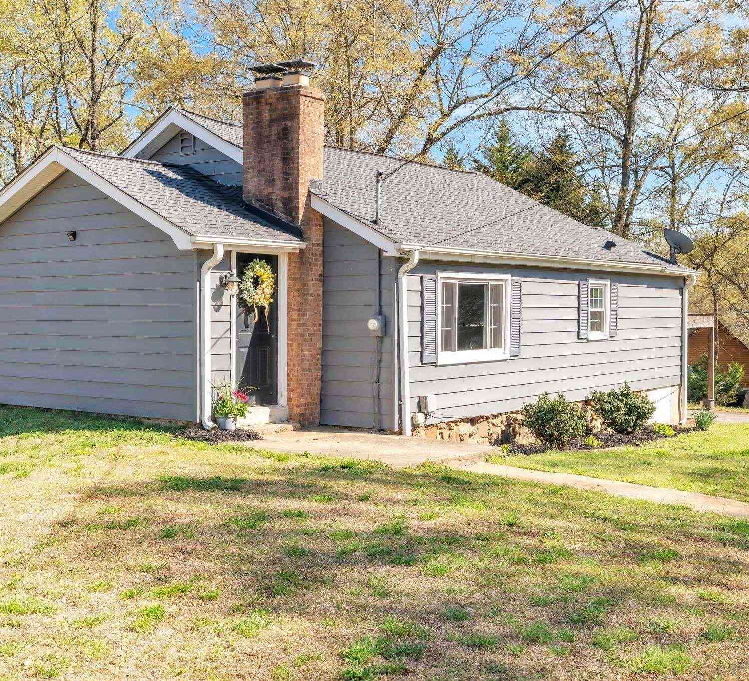Homes For Sale - 2816 Brushy Creek<br/> Greer, SC 29650