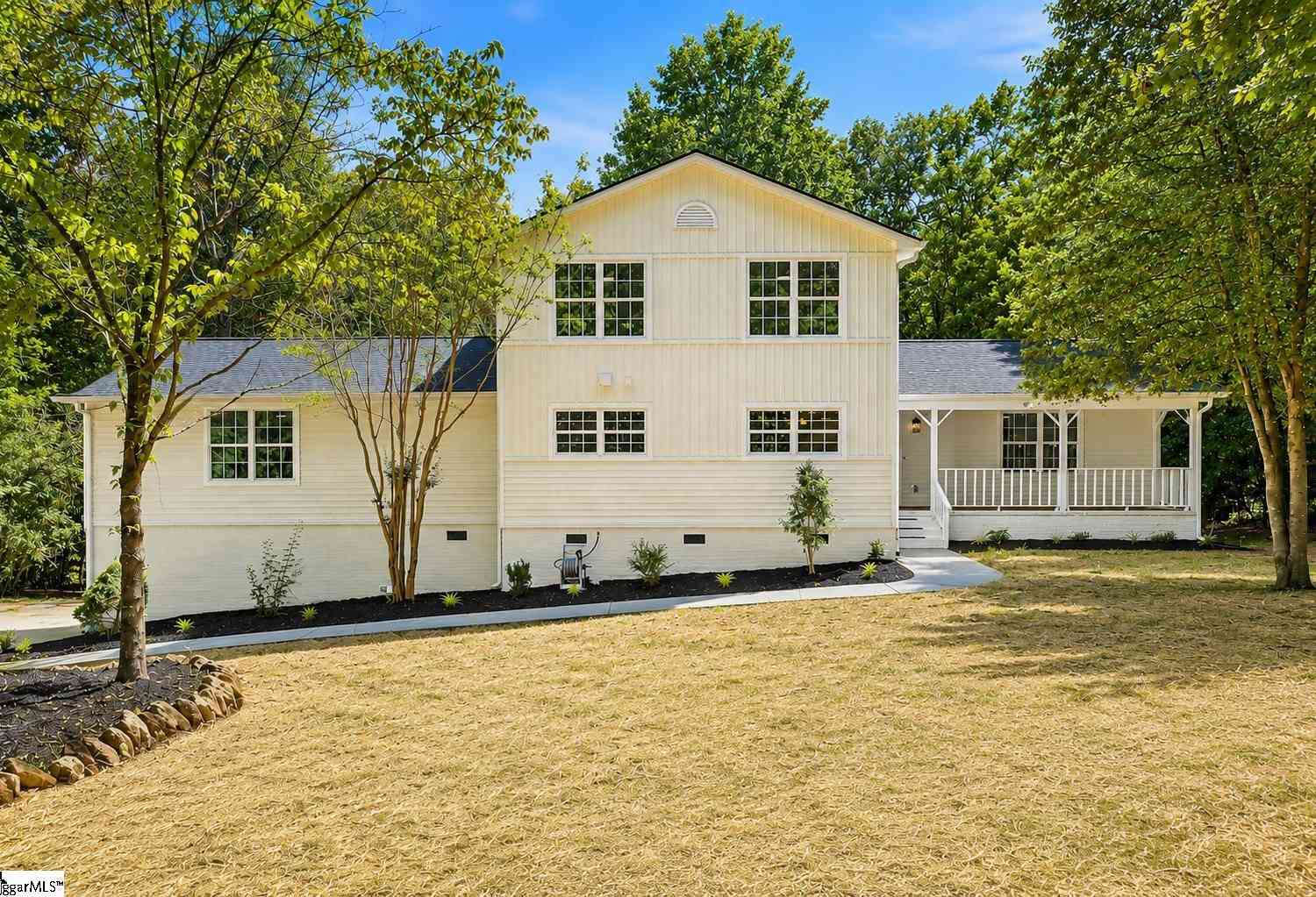 Homes For Sale - 8 Overlook<br/> Greenville County, Greenville, SC 29609