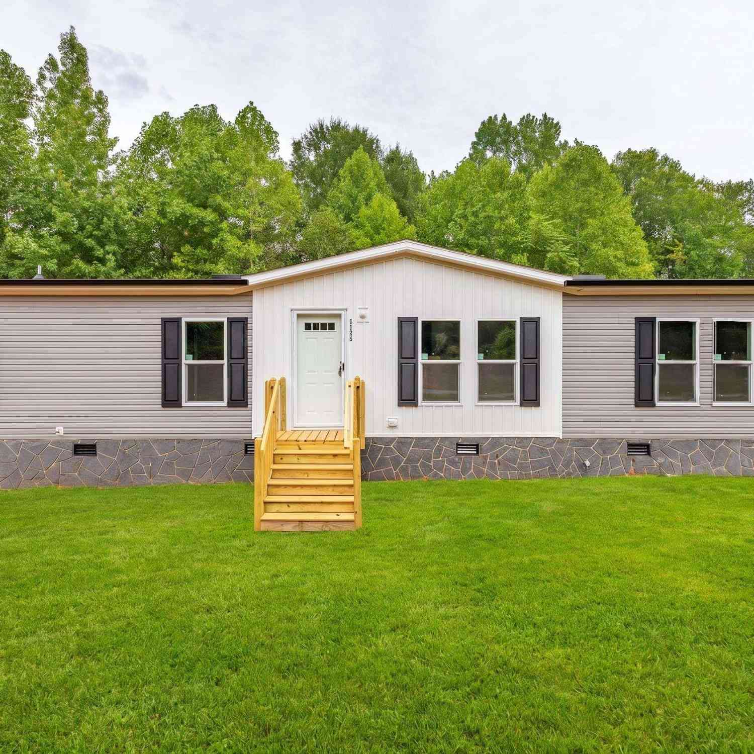 Mobile Home For Sale - 1175 Simms School<br/> Central, SC 29630