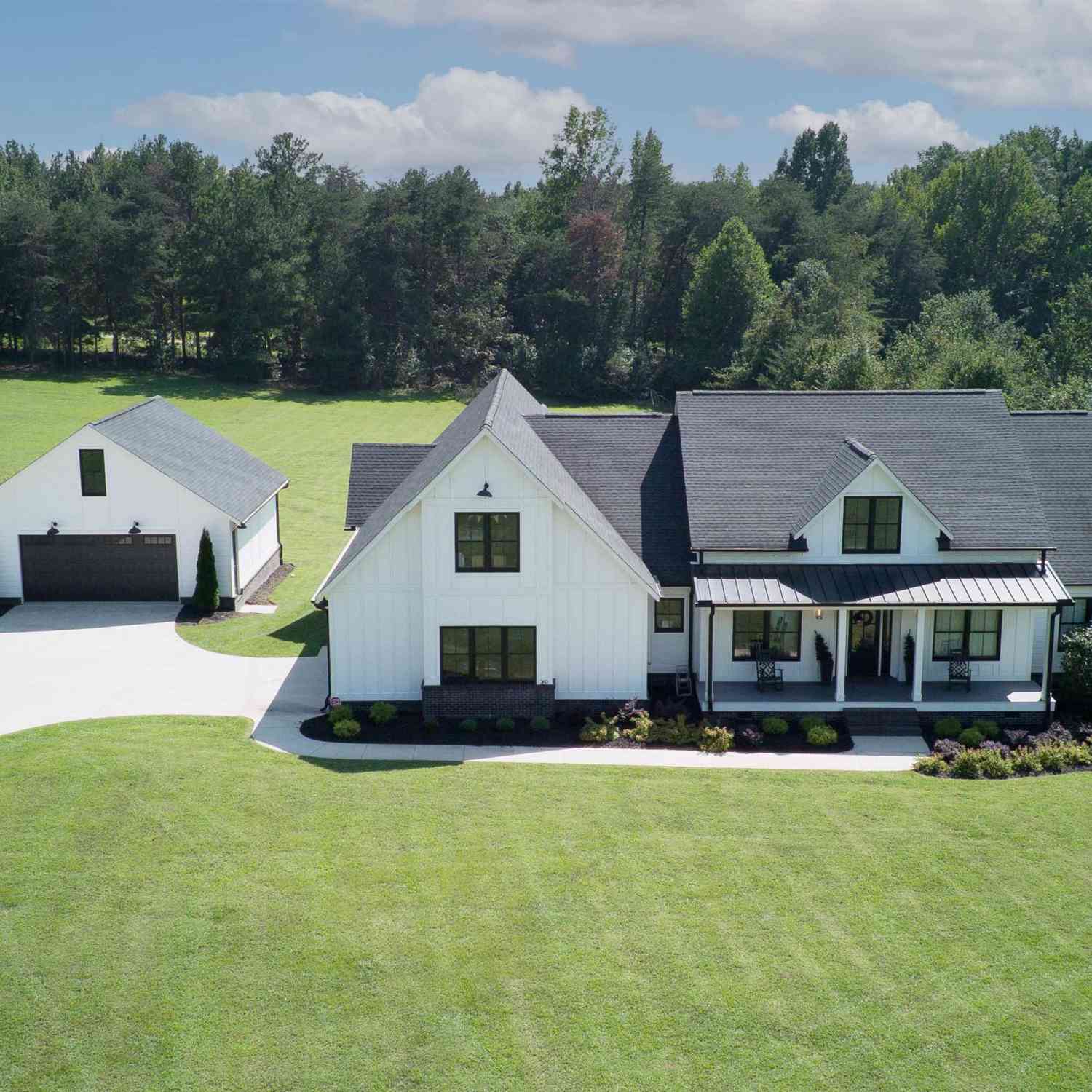 Homes For Sale - 269 Gum Springs<br/> Taylors, SC 29687