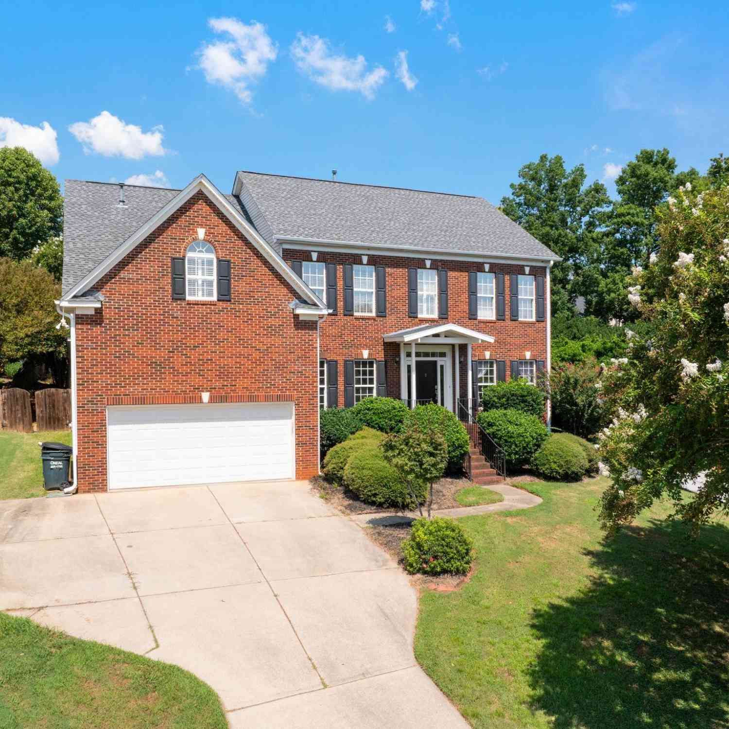 Homes For Sale - 2 Noble Oaks<br/> Simpsonville, SC 29681