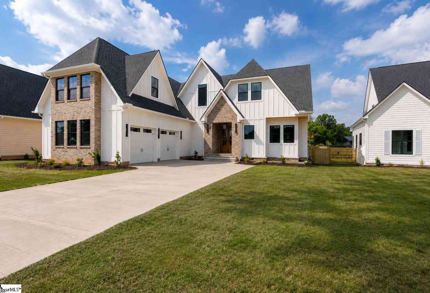 Homes For Sale - 121 Cannon<br/> Fountain Inn, SC 29644