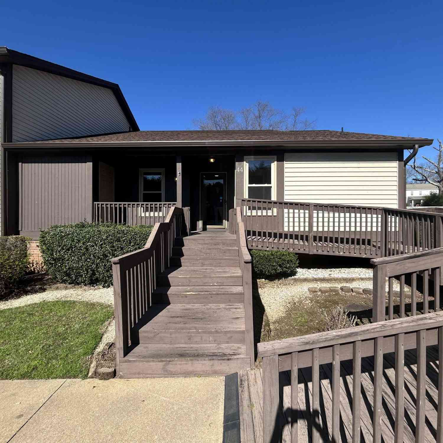 Condo For Sale - 3210 Bethel<br/> Simpsonville, SC 29681