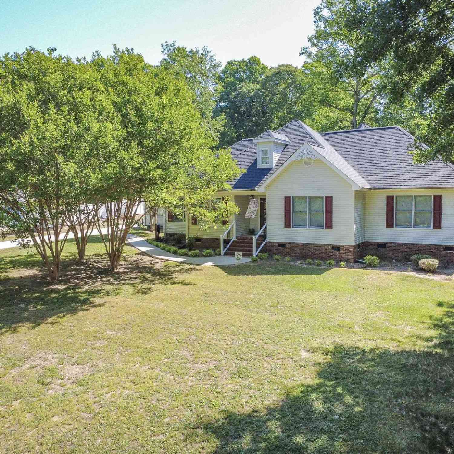 Homes For Sale - 151 Hannah<br/> Anderson, SC 29621