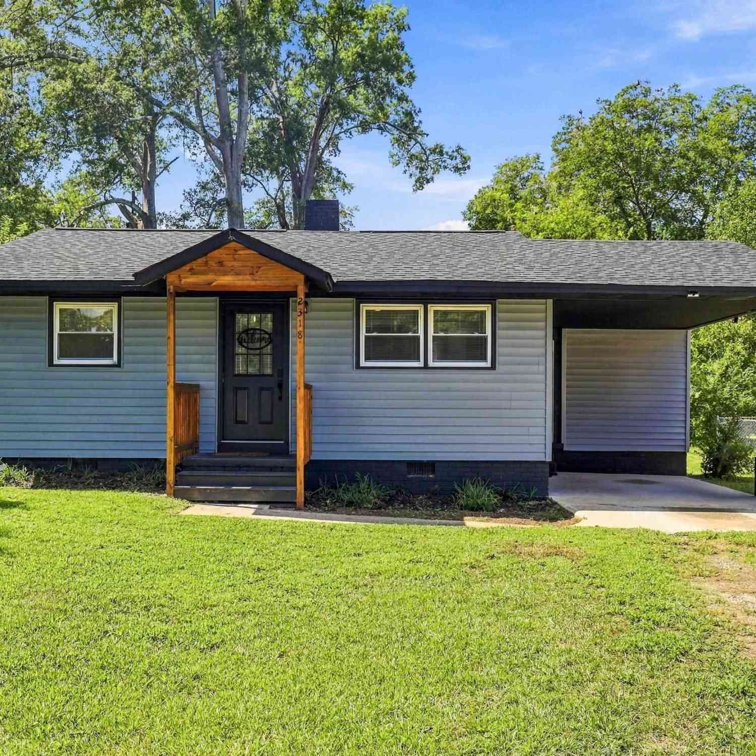 Homes For Sale - 2318 S Mcduffie<br/> Anderson, SC 29624